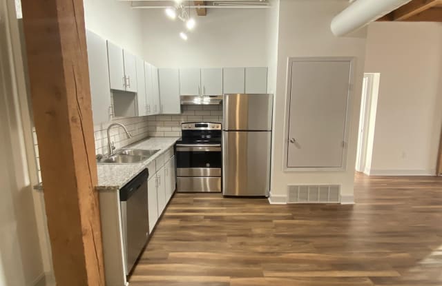 310 Delaware Unit 212 Kansas City Mo Apartments For Rent