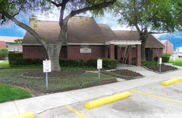 501 E Pioneer Pkwy Grand Prairie Tx Apartments For Rent