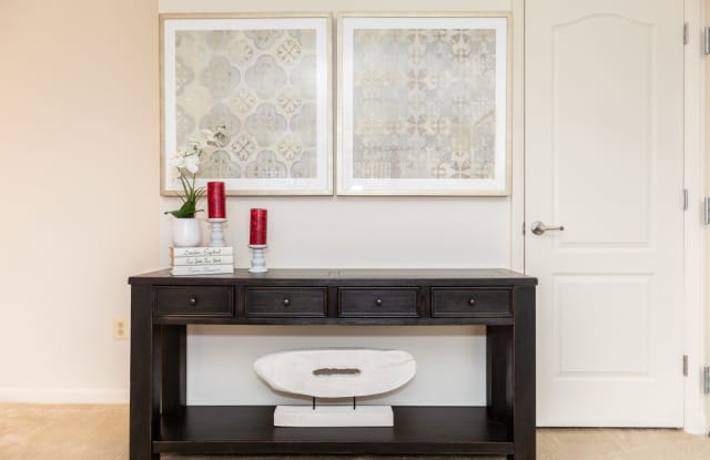 Ivy Hall At Kenilworth Towson Md Apartments For Rent