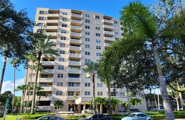 90 Edgewater Dr Coral Gables Fl Apartments For Rent