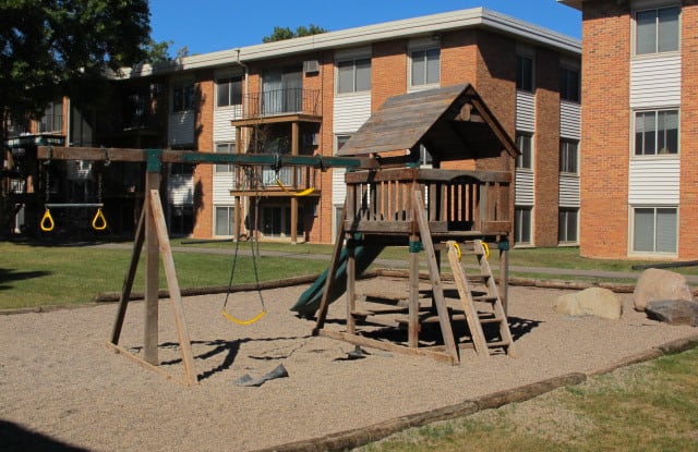 Parkview 1226 St Paul Mn Apartments For Rent