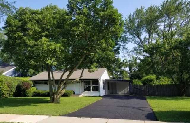 800 Rolling Drive Lisle Il Apartments For Rent