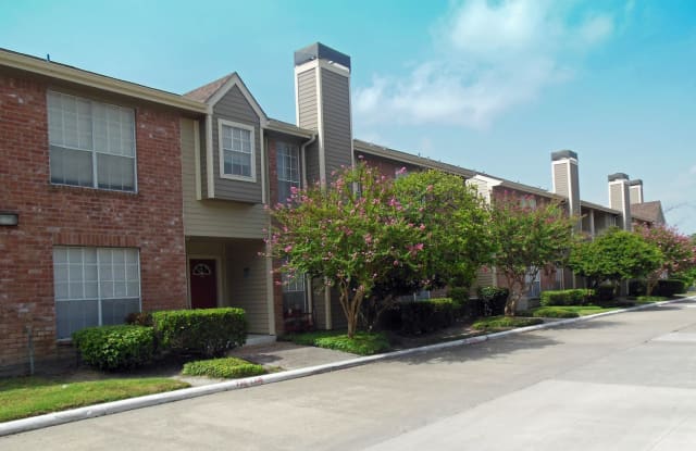 Walden Pond - Houston, TX apartments for rent
