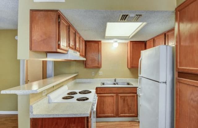 Courtland Heights San Antonio Tx Apartments For Rent