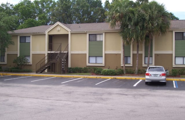 7602 Pinery Way Apt K Town N Country Fl Apartments For Rent