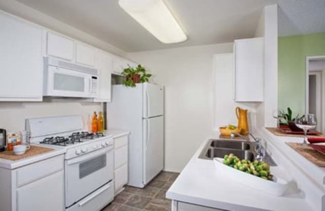 Sunscape Rancho Cucamonga Ca Apartments For Rent