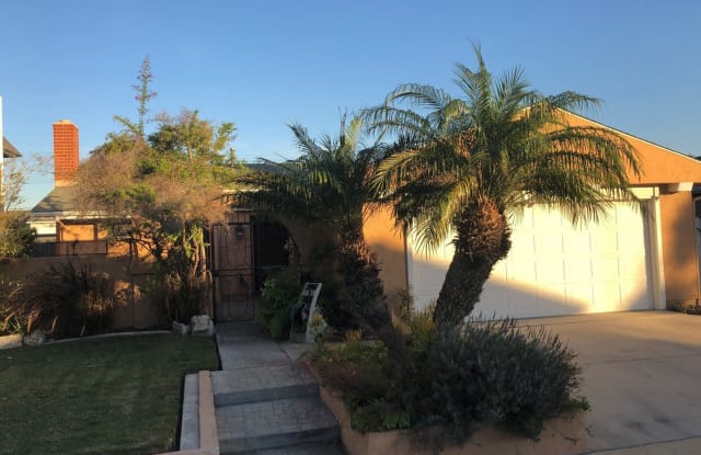 3650 Wisteria Seal Beach Ca Apartments For Rent