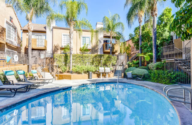 Kenwood Mews Burbank Ca Apartments For Rent