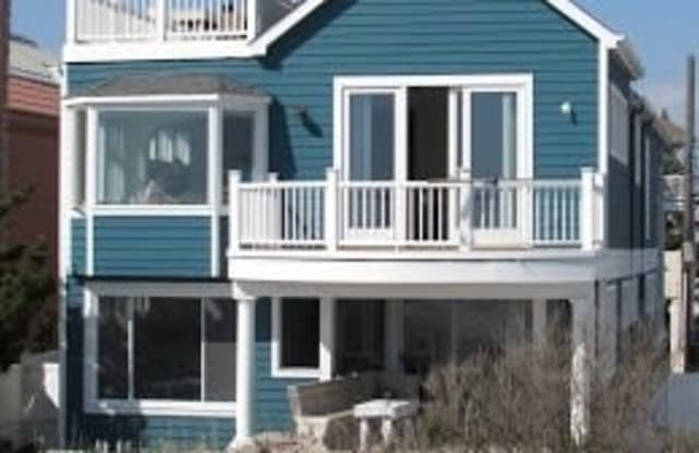 905 Oceanfront Long Beach Ny Apartments For Rent