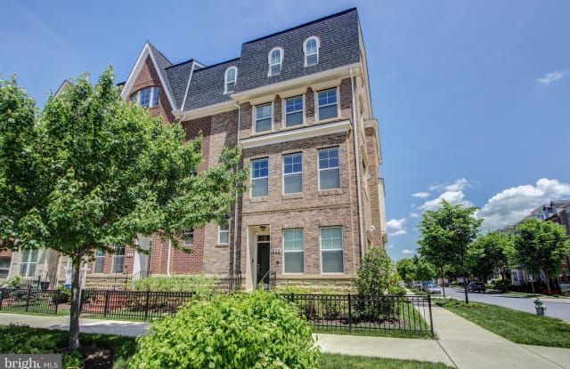 626 Crown Park Avenue Gaithersburg Md Apartments For Rent