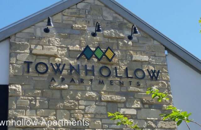 Townhollow Apartments Austin Tx Apartments For Rent