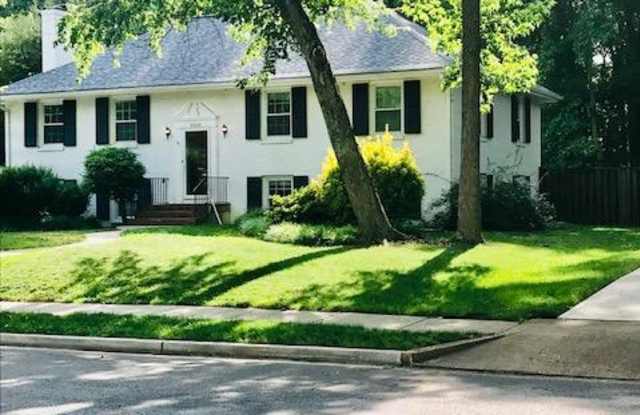8508 Stable Drive Fort Hunt Va Apartments For Rent
