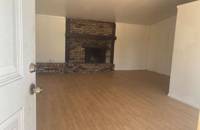 1314 65th Dr Apt C Lubbock Tx Apartments For Rent