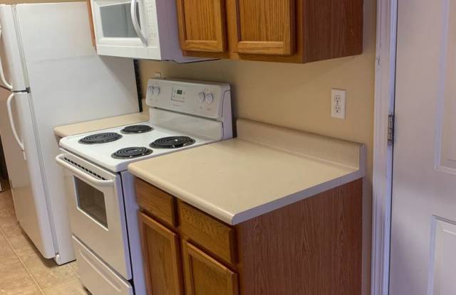 250 Willow Creek Drive Unit 5 Madisonville Tn Apartments For Rent