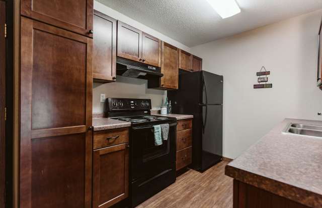 Mcenroe Place Vi Grand Forks Nd Apartments For Rent