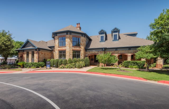 Elan Apartment Homes Austin Tx Apartments For Rent