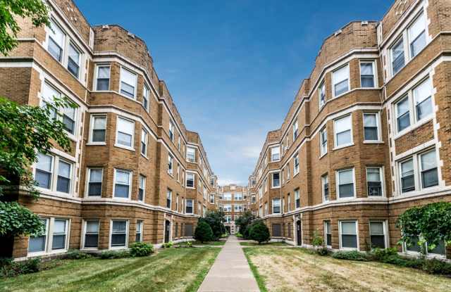 Pangea 4720 S Drexel Blvd Chicago Il Apartments For Rent