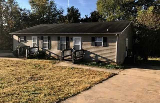 619 Bringle Ferry Road Salisbury Nc Apartments For Rent