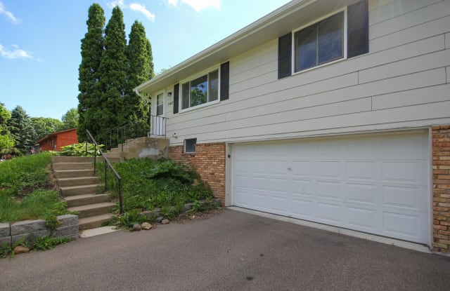 14827 Charleston Avenue West Rosemount Mn Apartments