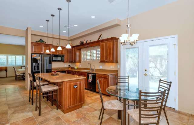 5839 E Indian School Road Phoenix Az Apartments For Rent