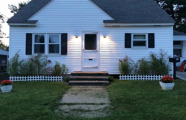 72 Doris Street Manchester Nh Apartments For Rent