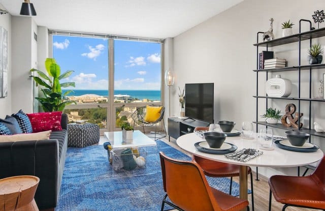 The Park Evanston Evanston Il Apartments For Rent