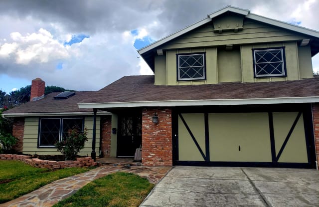 165 Hiram Avenue - Thousand Oaks, CA apartments for rent