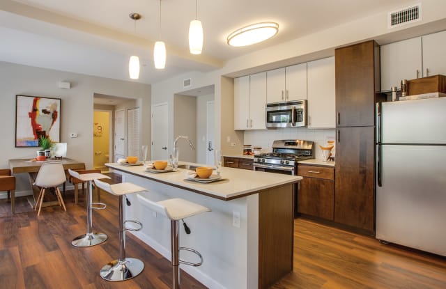 Lincoln Place Apartment Homes Los Angeles Ca Apartments For Rent