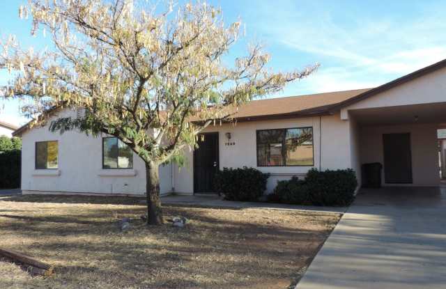 1743 Corte Encantada Sierra Vista Az Apartments For Rent