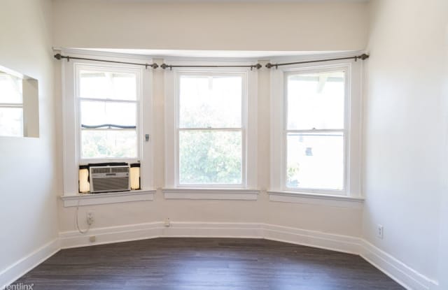1017 West 25th Street Los Angeles Ca Apartments For Rent