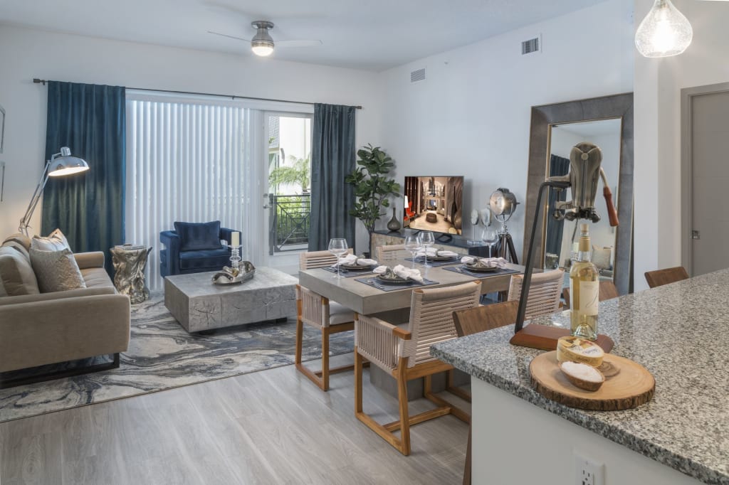 City Furniture: City Furniture Lantana