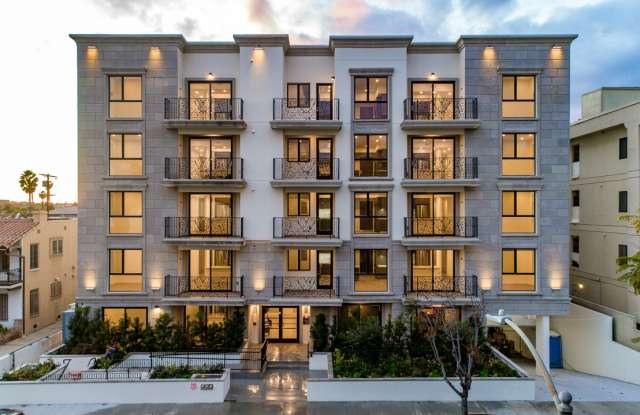 909 S Le Doux Rd Los Angeles Ca Apartments For Rent