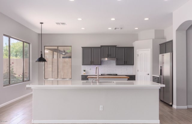 3458 E Lowell Avenue Gilbert Az Apartments For Rent