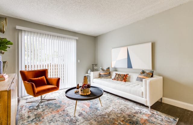 The Caden East Mil Orlando Fl Apartments For Rent