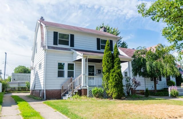 2907 Russell Ave Parma Oh Apartments For Rent