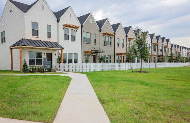 240 Park Place Blvd Waxahachie Tx 75165 Realtor Com