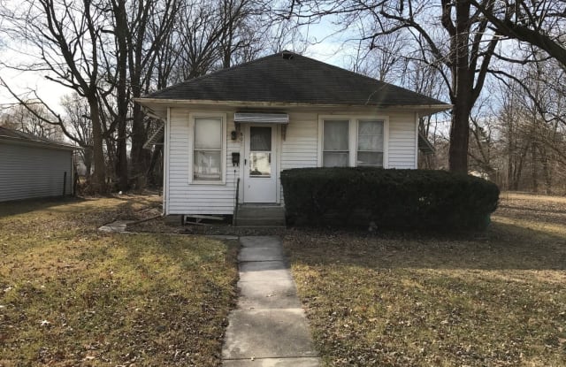 803 W Jefferson Macomb Il Apartments For Rent