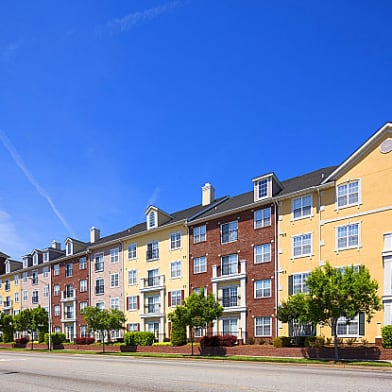 Icon At City Walk Apartments For Rent
