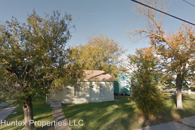Nearby Similar Homes