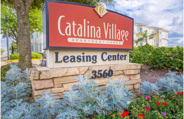 Catalina Village Apartment Homes Houston Tx Apartments For Rent