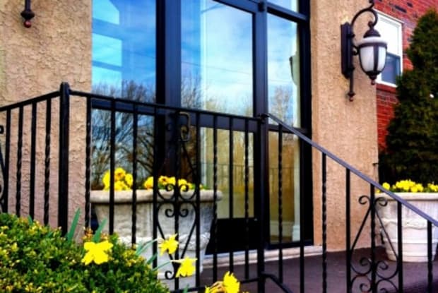 The Gateway Towers at Packer Park - Philadelphia, PA apartments for rent