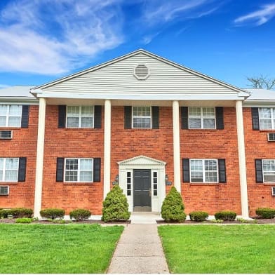 River Pointe Townhomes Apartments For Rent