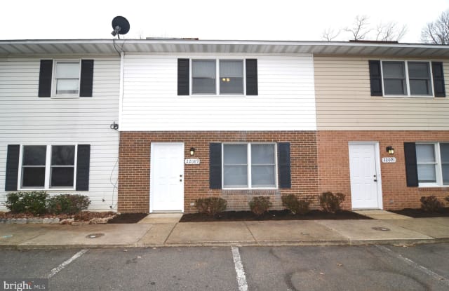 22089 Spring Valley Drive Lexington Park Md Apartments