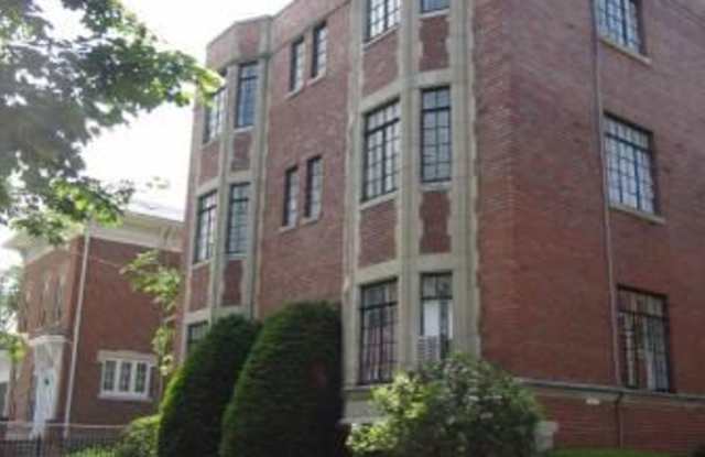 1 S View St Aurora Il Apartments For Rent