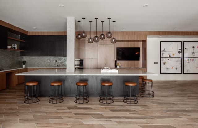 The Henry Denver Co Apartments For Rent
