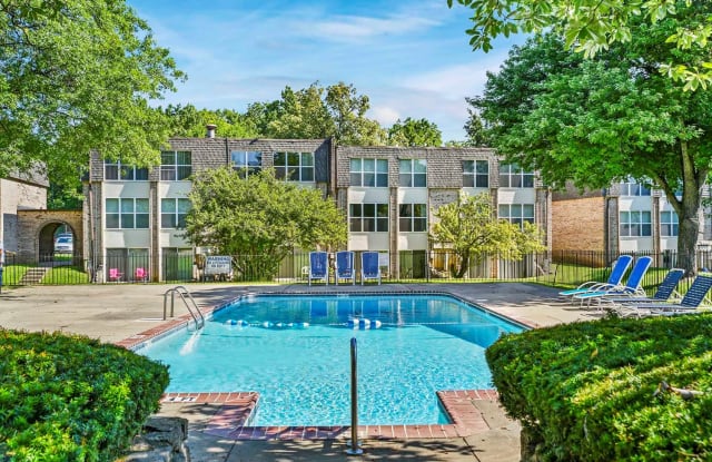 Carriage Hill Apartment Homes Hamilton Oh Apartments For Rent