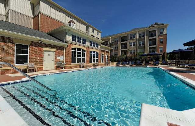 Courts At Huntington Alexandria Va Apartments For Rent