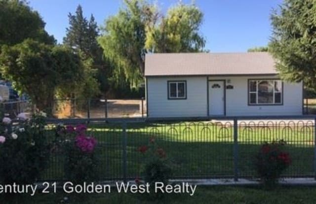 415 W Elm St Caldwell Id Apartments For Rent