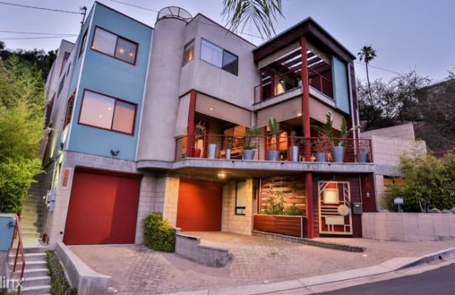 2222 Bancroft Ave Los Angeles Ca Apartments For Rent