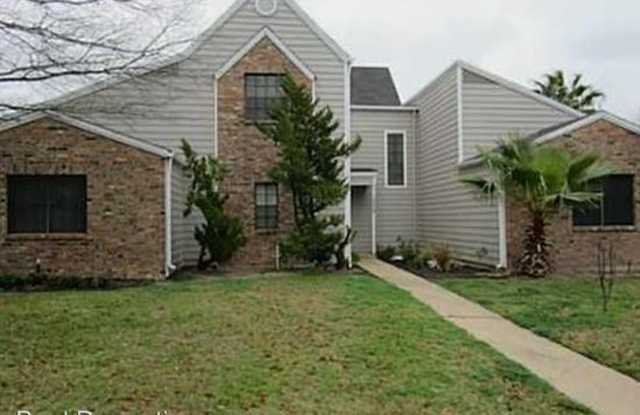 2536 Cross Timbers Dr College Station Tx Apartments For